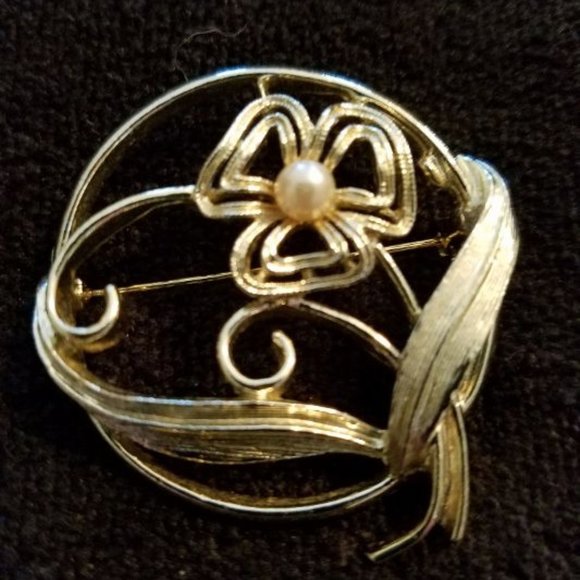 VINTAGE GOLDTONE SARAH COVENTRY BROOCHES - Picture 4 of 9